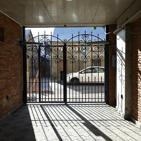 Apartamento Brick House Tiflis Exterior foto